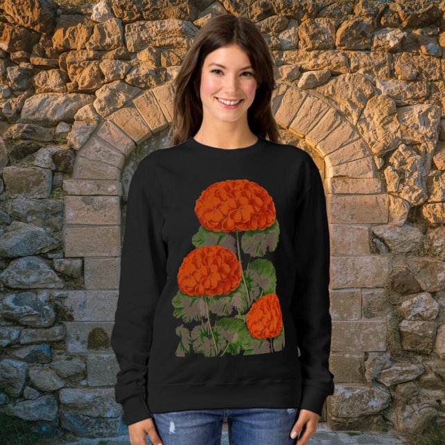 Vintage Geranium Trio  - djärv blomster     T Shirt (Skapare uppladdad)