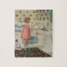 Vintage Girl, Child Doing Tvätt Hanging Clothes