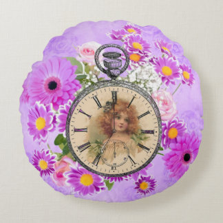 Vintage Girl ClockWatch Lila Blommigt Round Pillow Rund Kudde