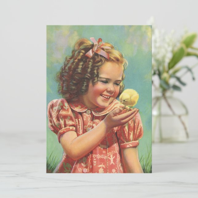 Vintage Girl med Baby Chick, Lycklig Child Smiling (Stående Fram)