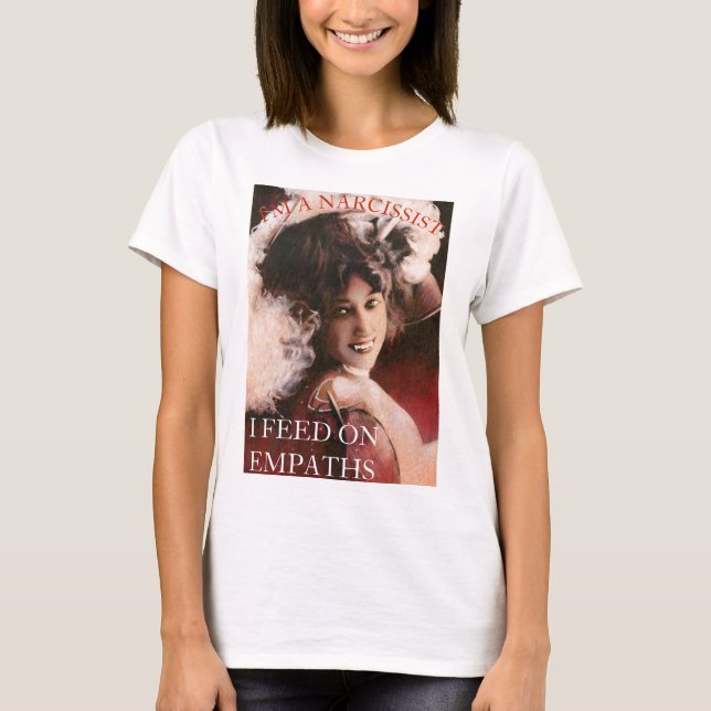 Vintage Gothic Vampire Narcissist Joke T-shirt (Framsida)