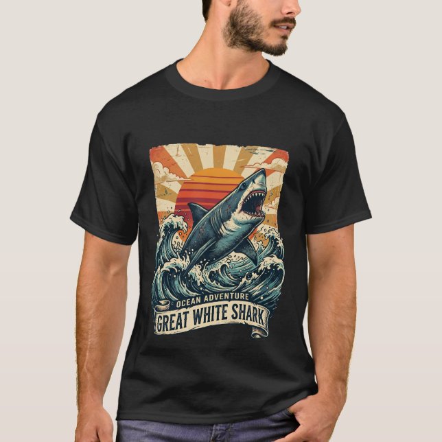Vintage Great White Shark - Adventure T-Shirt (Framsida)
