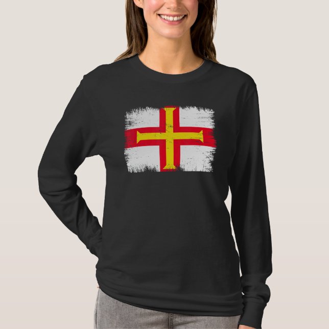 Vintage Guernsey Flag Channel Island Independence  T Shirt (Framsida)