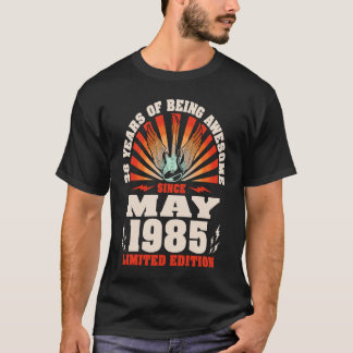 Vintage Guitarist Guitar Born Maj 1985 38:e födels T Shirt