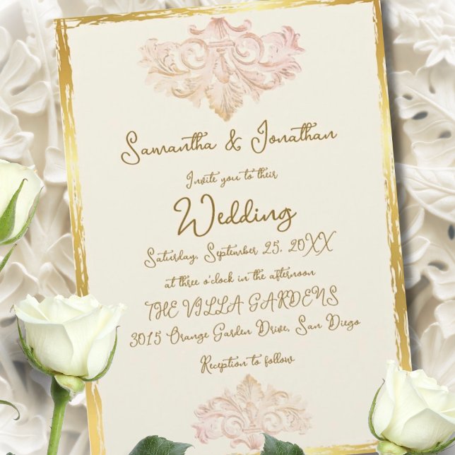 Vintage Guld Barock Bröllop Elegans Inbjudningar (Elegant baroque wedding invitation framed in gold, featuring soft blush scrolls and timeless romance)