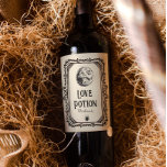 Vintage Halloween Kärlek Potion Drinks Funny Spook<br><div class="desc">Halloween Kärlek-potion Drinks Funny Spooky Vin Vin-etikett</div>