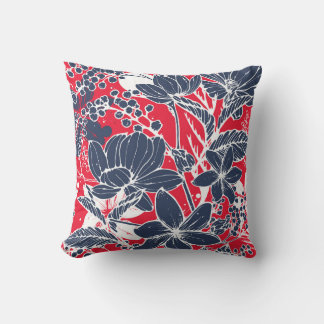 Vintage Hand-Drawn Flowers, Elegant Mönster. Kudde