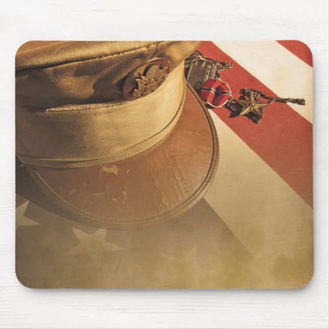 Vintage Hat, Flagga, medalveterandyna Musmatta (Framsidan)
