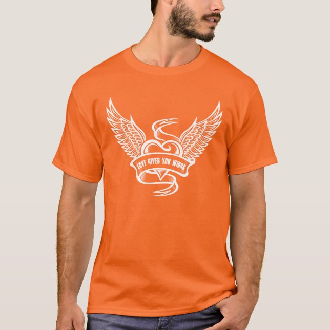 Vintage Heart With Wings T Shirt (Framsida)