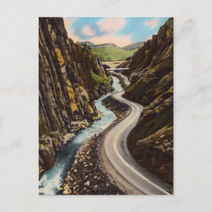 Vintage Highway and River genom bergen Vykort