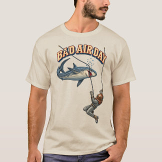 Vintage hjälmdykare och en vit haj URM T Shirt