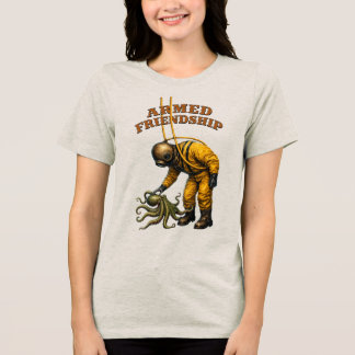 Vintage hjälmdykare smeker en stor bläckfisk URM T Shirt
