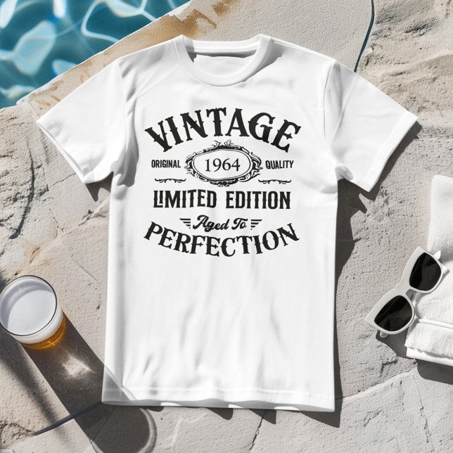 Vintage i alla åldrar t shirt (Skapare uppladdad)