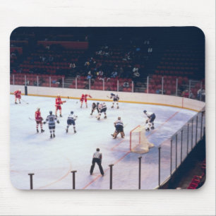 Vintage Ice Hockey Match Musmatta