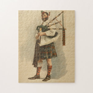 Vintage Illustration of a Scottish Bagpiper (1898) Pussel