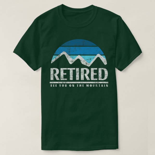Vintage Indraget vinterberg Snö Skiing Retire T Shirt (Design framsida)