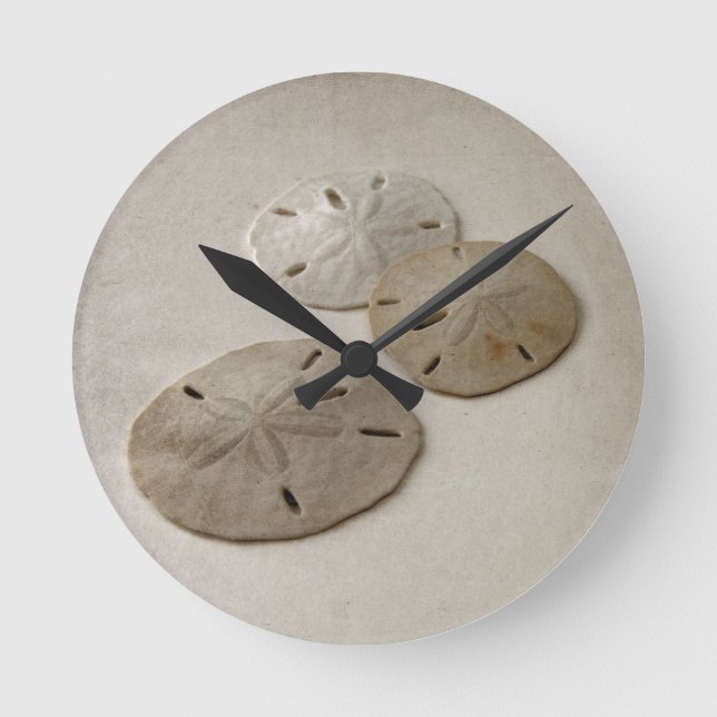 Vintage Inspired Sand Dollars Rund Klocka (Framsida)