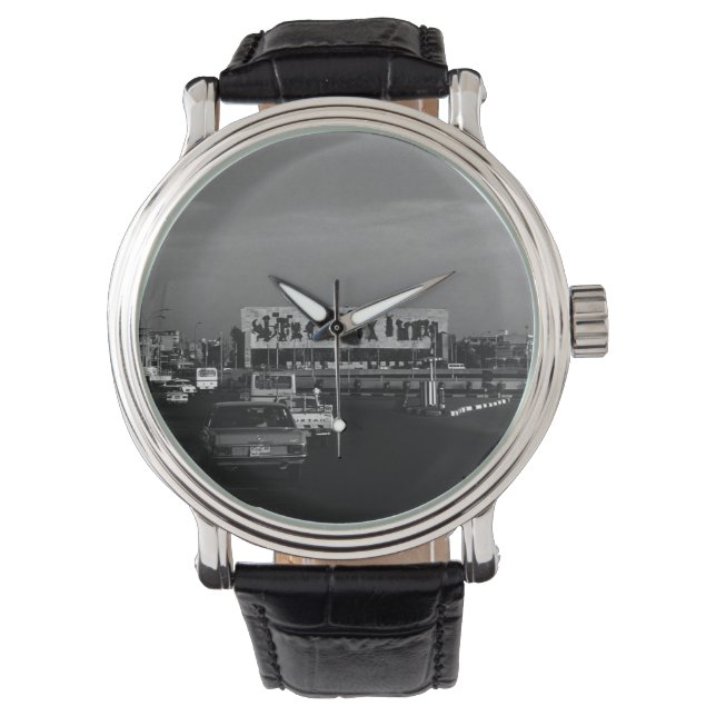 Vintage Irak Baghdad tahrir Square Armbandsur (Framsida)