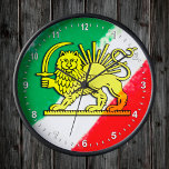 Vintage Iran, persisk flagga med Lejont ursprung,  Rund Klocka<br><div class="desc">Wall Clock: Vintage patriotic Persian Flagga,  Shah of Iran (1964-1980) med sol och lejona</div>