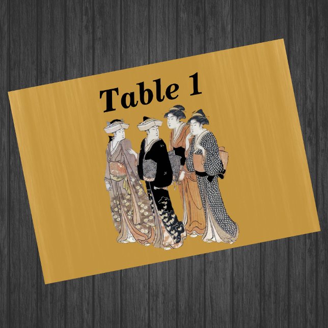 Vintage Japanska Geisha Women Bordsnummer (Four vintage Geisha Japanese women traditional clothing on golden yellow event table number card.)