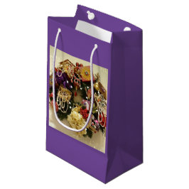 Vintage Juelry & Gemstone Victorian Wandan