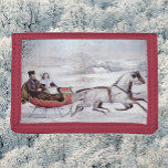 Vintage jul, Vintervintern, Sleigh Horse<br><div class="desc">Vintagen illustrerar den helgdag som ursprungligen publicerades av Currier & Ives 1853 med titeln The Road - Winter. Kärlek och romantik har ett par som tar en romantisk vinterresa i en häst som dras över snölandskapet. Denna teckning var kanske en porträtt av Nathaniel Currier och hans fru utförd av hans...</div>