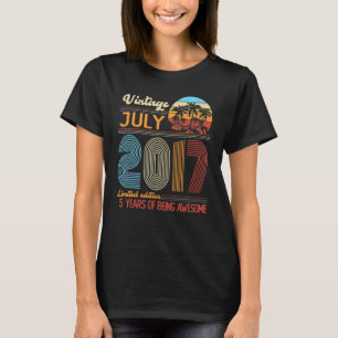 Vintage juli 2017 5 ÅRS Dekorat vid femte födelsed T Shirt