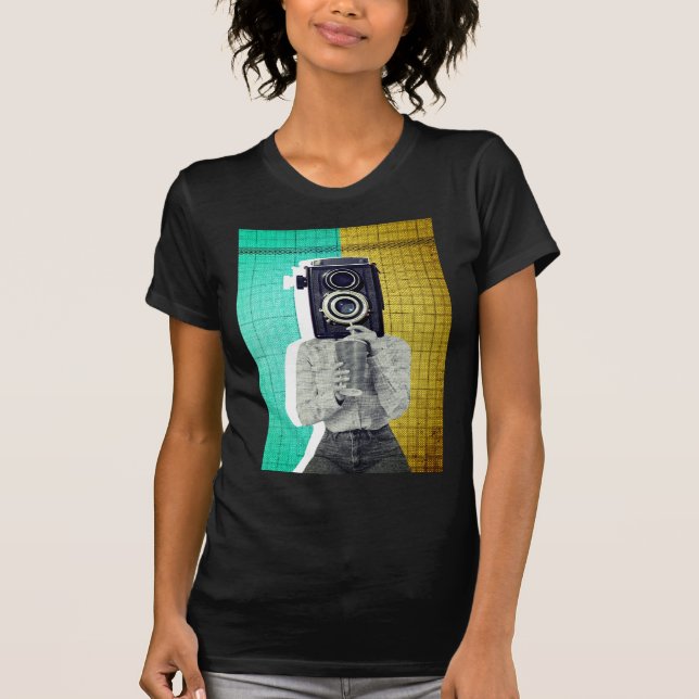 Vintage-kamratgirl - Konstnärlig Collage T Shirt (Framsida)