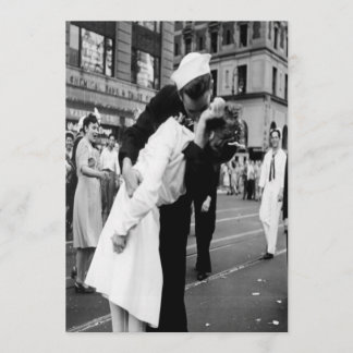 Vintage Kissing Couple.Hug Kiss-inbjudan Inbjudningar