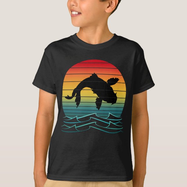 Vintage Koi-fisk Solnedgångslandskap T Shirt (Framsida)