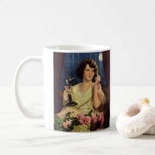 Vintage kvinna som talar i telefonen Rosor Kaffemugg