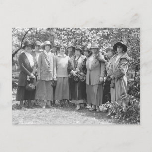 Vintage kvinnogrupp 1920-talet Garden Vykort