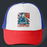 Vintage Labour Day USA Retro Poster Stil Keps<br><div class="desc">Firar Labourdagen i klassiskt amerikanskt stil med denna vintage-inspirerade utformning. Perfekt för hattar, t-shirts, poster och annat. Den här retroaktiva arbetsdagen har fet typografi och nostalgiska toner, inspirerade av klassiska amerikanska arbetarrörelser poster. En tidlös hyllning till arbetare och patriotisk anda - perfekt för helgdag-temade produkter som skjortor, mugg och väggkonst....</div>