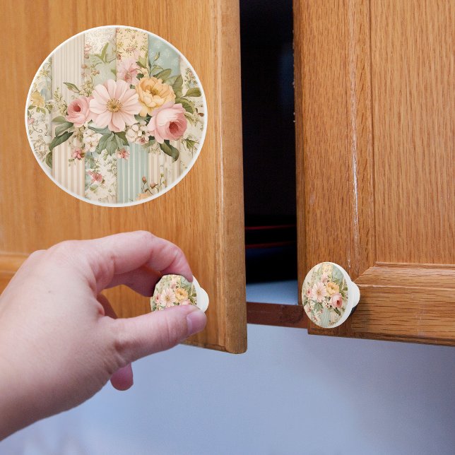 Vintage Land Blommigt Knopp (Skapare uppladdad)