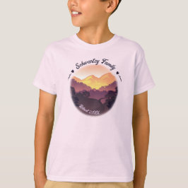 Vintage Lila Gult Farmhouse Mountain Sunset T Shirt