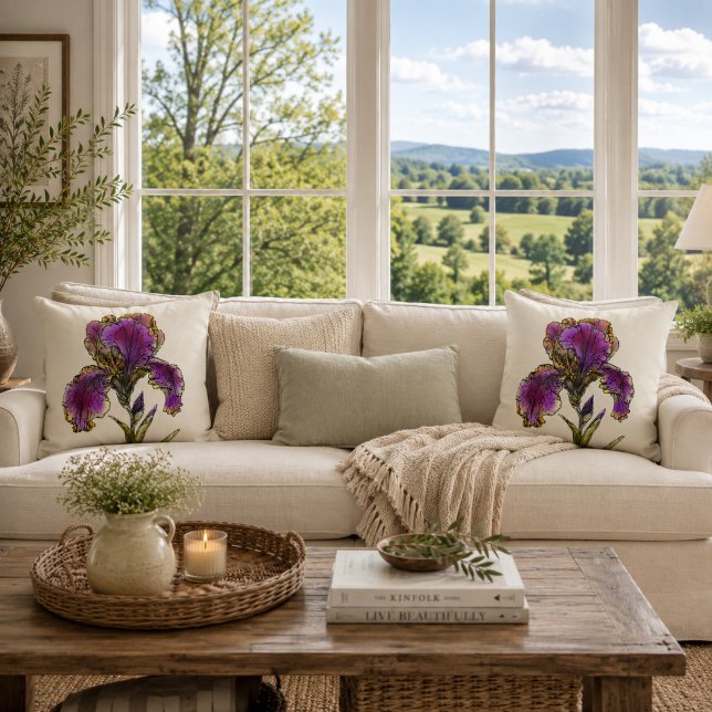 Vintage lila iris botanisk kastkudde kudde (A timeless botanical accent for cozy spaces and quiet moments.)