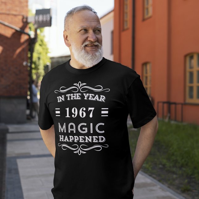 Vintage Magic Birthday Anpassningsbar År T Shirt (Skapare uppladdad)