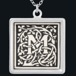 Vintage Monogram M Art nouveau Brev Silverpläterat Halsband<br><div class="desc">Art nouveau Brev - Monogram från rörelsen för konst och hantverk Denna brev M är ett underbart muggelmonogram M som skapades 1901 och som publicerades i en uppsättning bokar. Monogrammet M är omgivet av ett underbart, handritat mönster, i hög grad stil i art nouveau mönster i stil vid den tidpunkten,...</div>