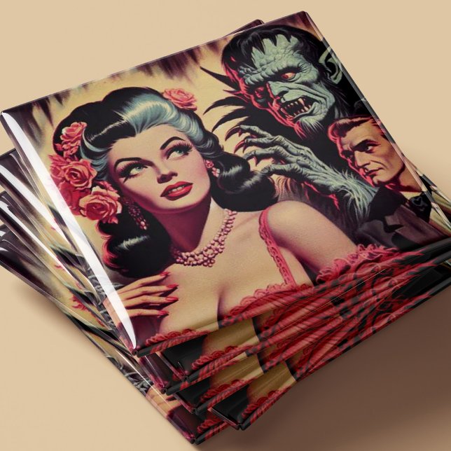 Vintage Monster Horror Girl Magnet (Skapare uppladdad)