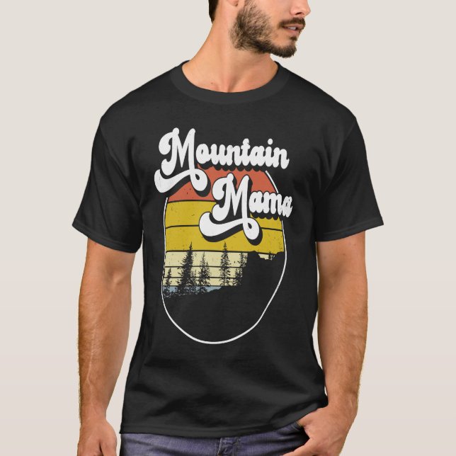 Vintage Mountain Mamma Camper Hiking Camping T Shirt (Framsida)