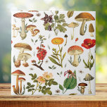 Vintage Mushroom och Wildblomma Seamless Mönster Kakelplatta<br><div class="desc">Ta hem naturskönheten med vår Vintage Mushroom och Wildblomme Seamless Mönster keramisk panel. En liten charm elegans för ditt space!</div>