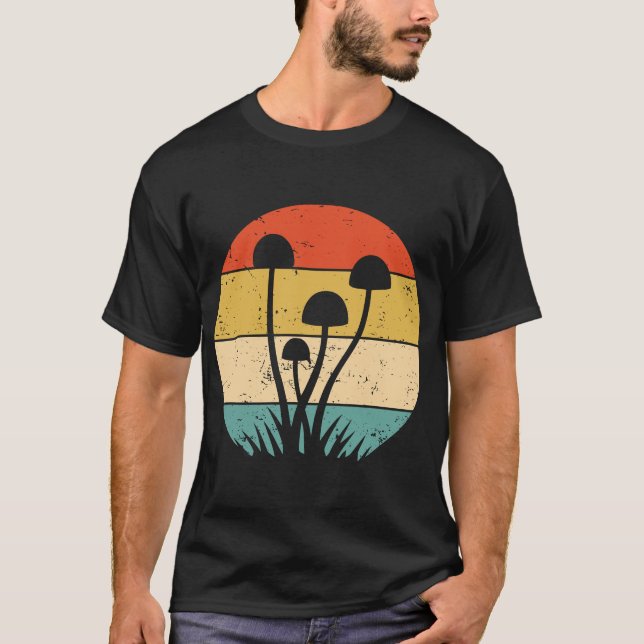 Vintage Mushroom - Retro Mushroom älskare T Shirt (Framsida)