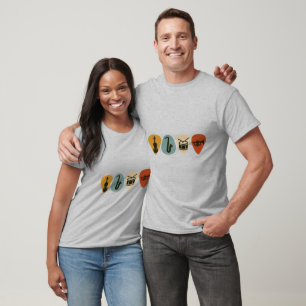 Vintage Music Vibes – Konstnärliga Instrumentval T Shirt