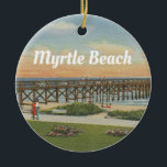 Vintage Myrtle Beach South Carolina Fishing Pier Julgransprydnad Keramik<br><div class="desc">Myrtle Beach,  South Carolina vintage bild från 1940-talet från ett vykort från Ocean Plaza Fishing Pier. Namn Myrtle Beach är överst i ett retrotypsnitt.</div>
