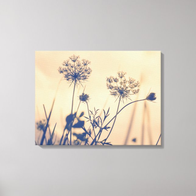 Vintage Navy Umbels Flowers Blommigt Art Photograp Canvastryck (Framsida)