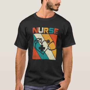 Vintage Nurse Retro RN Nursing Student Studenten T Shirt