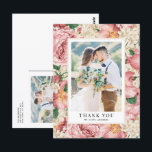 Vintage och ivorianska blommor Bröllop Tack Vykort<br><div class="desc">Skicka ett tack till familj och vänner för att de är en del av din speciella dag med anpassadet bröllop tack för ditt vykort. Det har ett blommönster av vintage i rosa ros och peonier och elfenbensvattenområden. Anpassa den här blommigten bröllop tack för vykortet genom att lägga till foton och...</div>