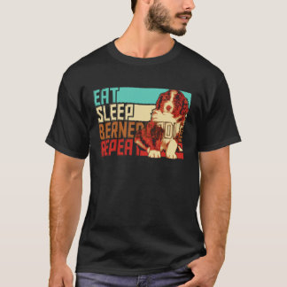 Vintage Öron och balansorgan Upprepa Bernedoodle T Shirt