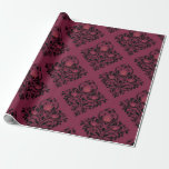 Vintage Paris Burgundy och Lila Damask Presentpapper<br><div class="desc">Paris vintage burgundött vin och lila damm som slår pappert.</div>