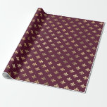 Vintage Paris Burgundy Red och Guld Fleur de Lis Presentpapper<br><div class="desc">Förpackningen är papper i Paris vintage grunge burgundy fleur de lis mönster.</div>